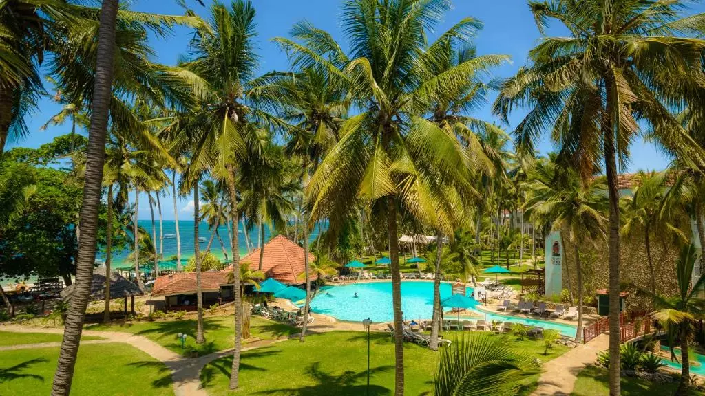 SAROVA WHITESANDS BEACH RESORT